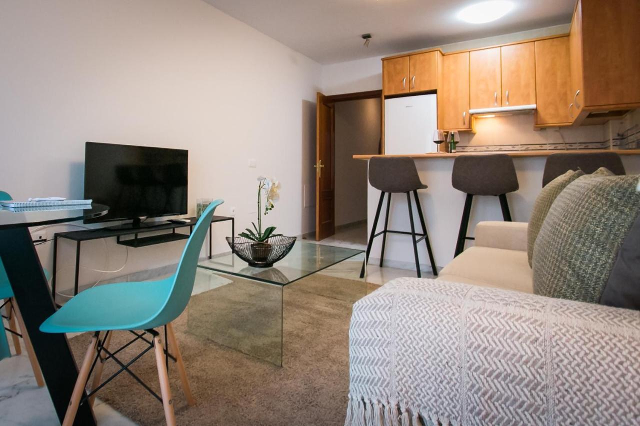 Holidays2Malaga Pena Parking & French Balcony & Smart Tv Esterno foto
